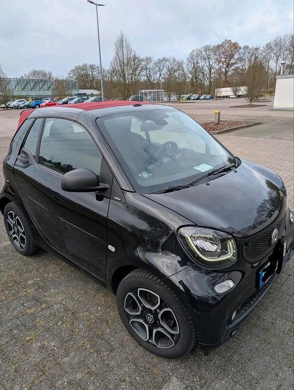 Gebraucht Smart ForTwo Cabrio 71 PS (52 kW) 2019 Cabrio
