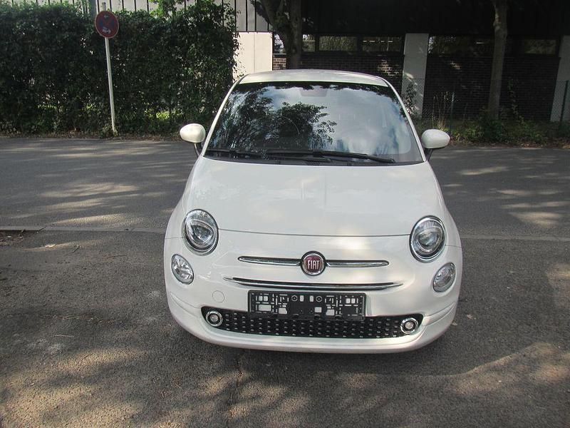 Gebraucht Fiat 500 Lounge 69 PS (50 kW) 2021 Weiß Kleinwagen