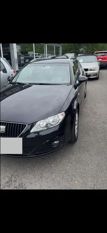 Gebraucht Seat Exeo Reference 143 PS (105 kW) 2011 Schwarz Limousine