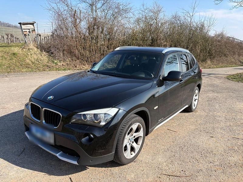 Gebraucht BMW X1 143 PS (105 kW) 2010 Schwarz SUV