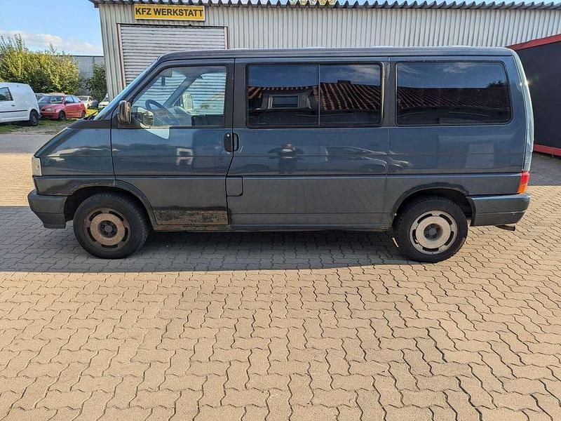 Second-hand VW T4 68 CP (50 kW) 1996 Albastru Van