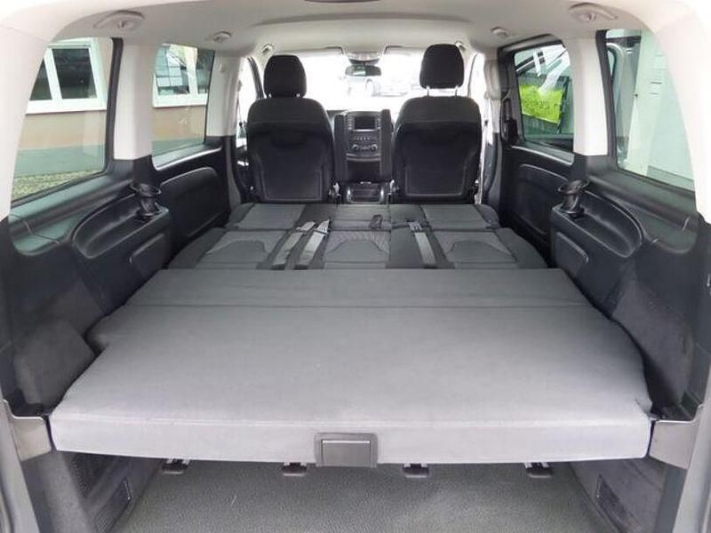 Andere Gebraucht 2020 Mercedes Vito Van | 24.999 € (Fairer Preis) - Bild 1/4