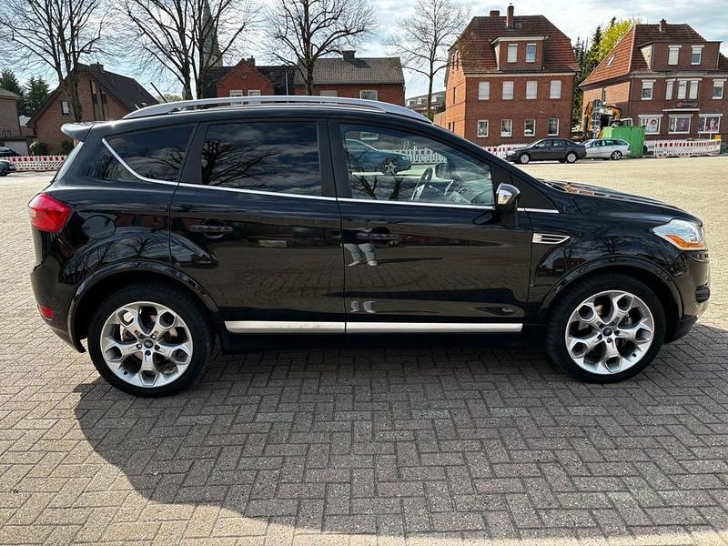 Gebraucht Ford Kuga Titanium 200 PS (147 kW) 2011 Schwarz SUV