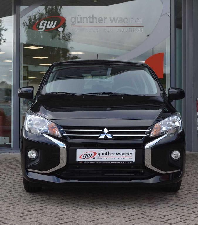 Schwarz Gebraucht 2024 Mitsubishi Space Star Select Limousine | 13.890 € (Etwas zu teuer) - Bild 1/4