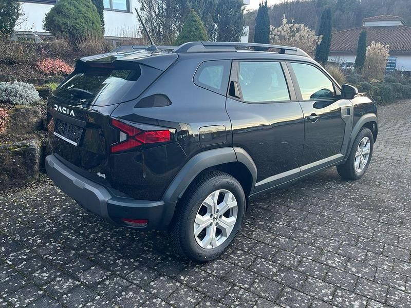 Schwarz Neu 2026 Dacia Duster Expression SUV | 25.780 € (Fairer Preis) - Bild 1/4