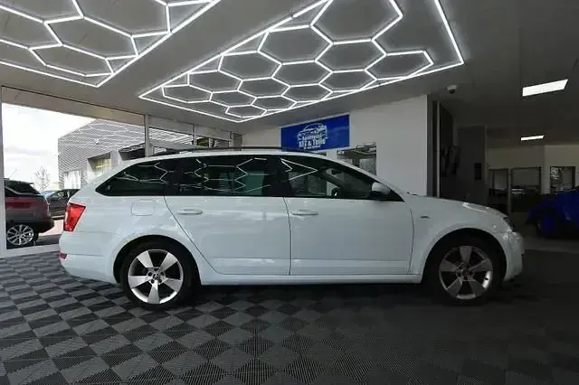 Usata Skoda Octavia 150 CV (110 kW) 2017 Bianco Station wagon