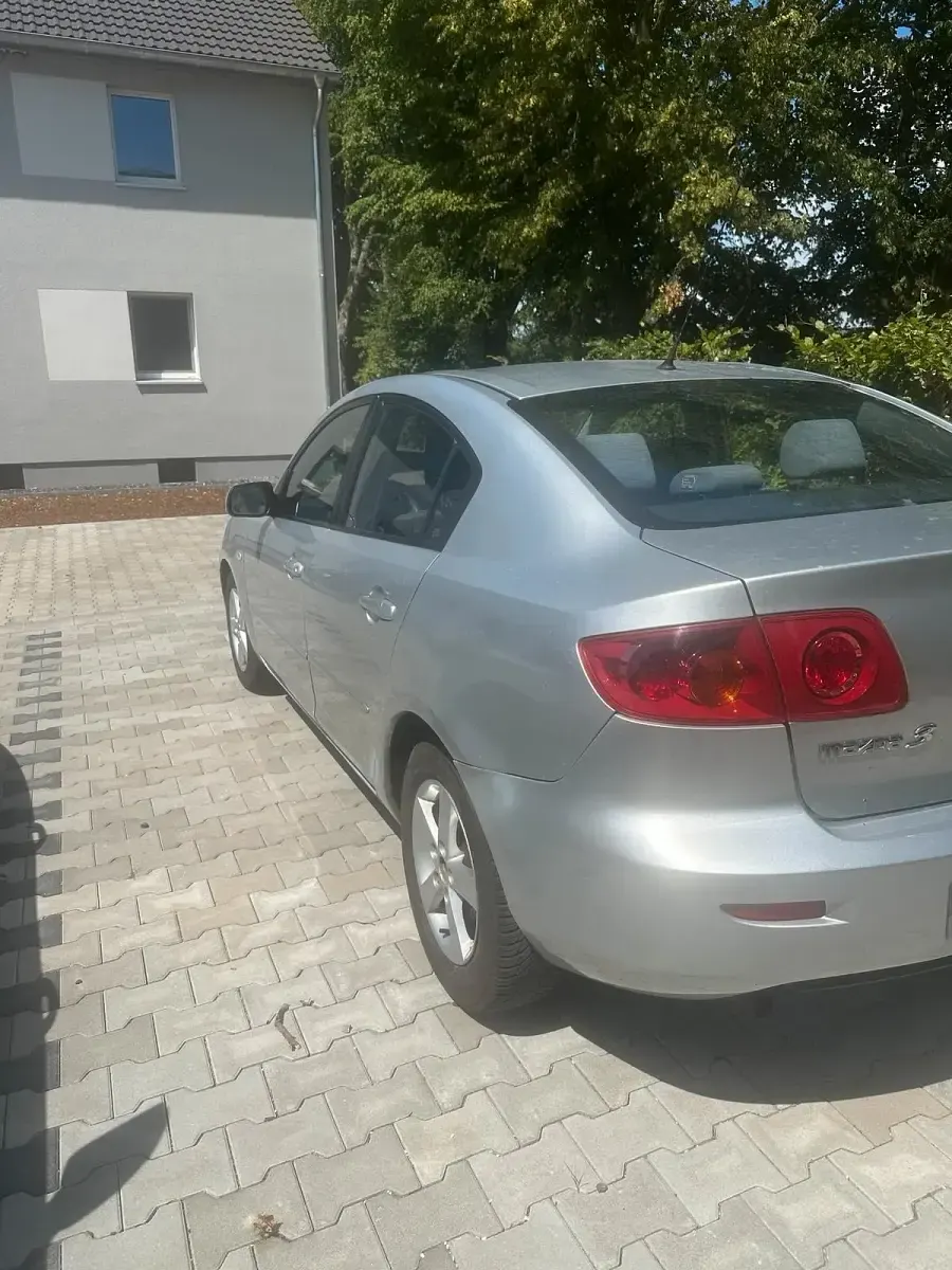 Gebraucht Mazda 3 104 PS (76 kW) 2004 Silber Kleinwagen