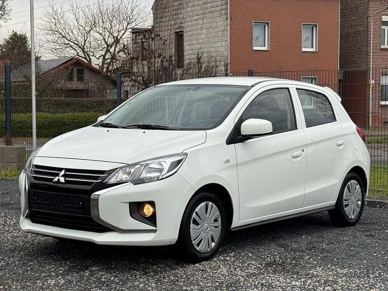 Weiß Gebraucht 2023 Mitsubishi Space Star Select Limousine | 8.790 € (Superpreis) - Bild 1/4