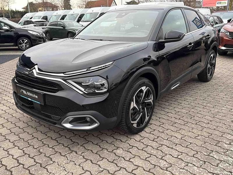 Gebraucht Citroën C4 PureTech 131 PS (96 kW) 2023 Lackierung schwarz perla nera/typ aussenverkleidung metalliclackierung SUV