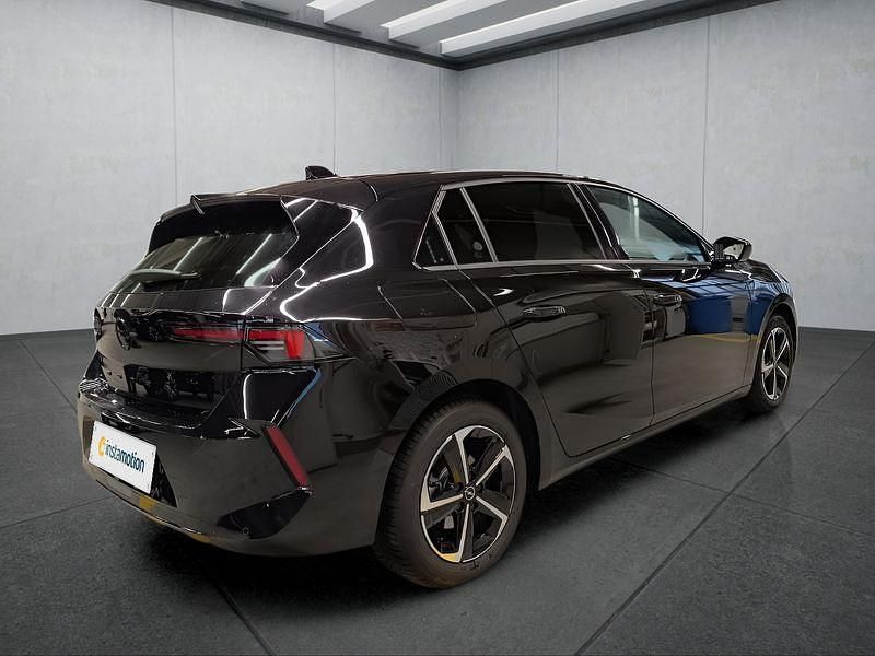 Gebraucht Opel Astra 131 PS (96 kW) 2025 Schwarz Limousine