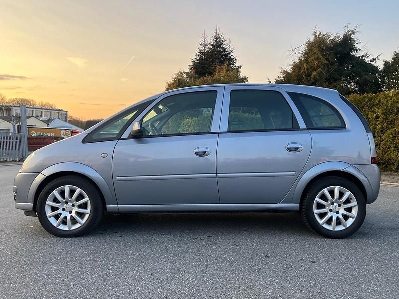 Gebraucht Opel Meriva 105 PS (77 kW) 2008 Grau Van / Kleinbus