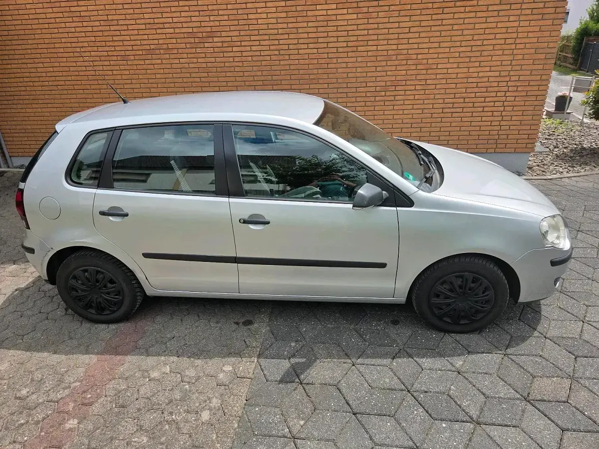 Gebraucht VW Polo 69 PS (50 kW) 2008 Silber Kleinwagen