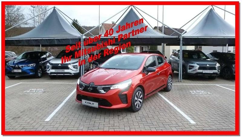 Aurorarot Neu 2025 Mitsubishi Colt Plus Kleinwagen | 19.590 € (Etwas zu teuer) - Bild 1/4