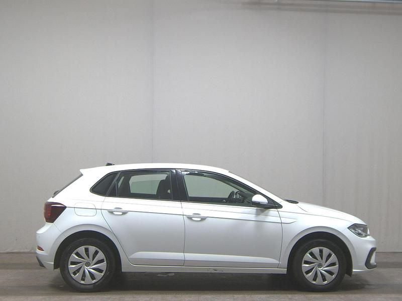 Gebraucht VW Polo Life 95 PS (69 kW) 2023 Weiss Kleinwagen