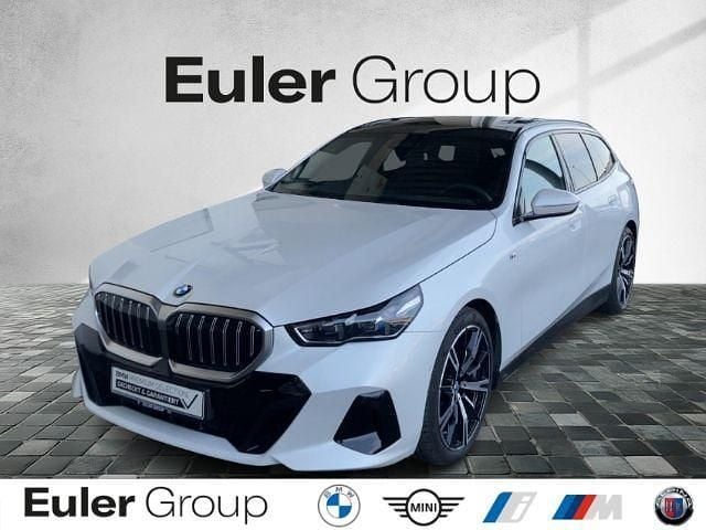 Gebraucht BMW 520 Performance 197 PS (144 kW) 2025 Weiss Kombi