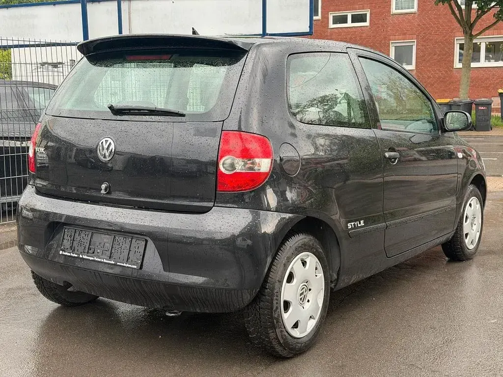 Używany VW Fox Style 60 KM (44 kW) 2011 Czarny Hatchback