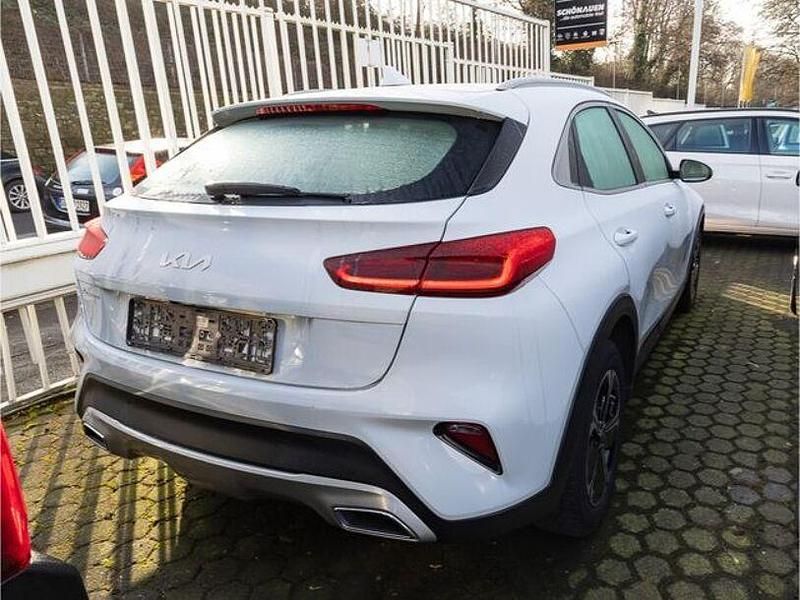 Gebraucht Kia XCeed Vision 141 PS (103 kW) 2022 Weiss SUV