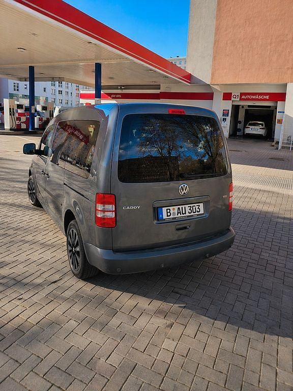 Gebraucht VW Caddy Trendline 102 PS (75 kW) 2011 Grau Van / Kleinbus