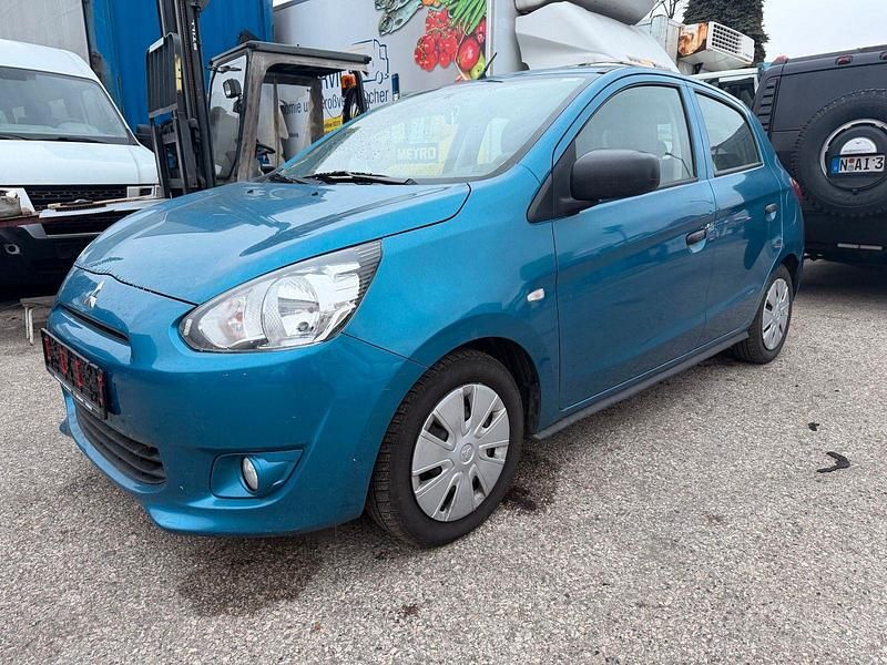 Blau Gebraucht 2014 Mitsubishi Space Star Kleinwagen | 2.450 € (Superpreis) - Bild 1/4