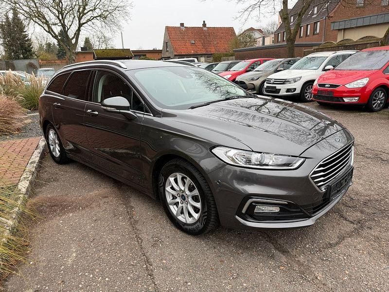 Gebraucht Ford Mondeo Titanium 150 PS (110 kW) 2019 Limousine