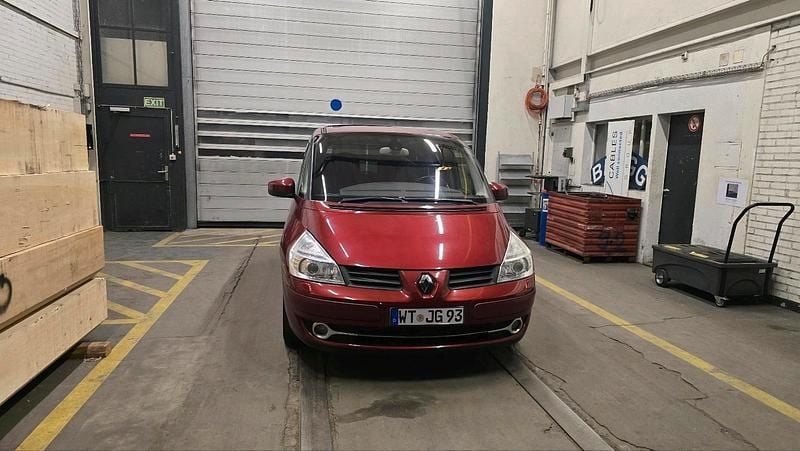 Rot Gebraucht 2011 Renault Espace Initiale Paris Van / Kleinbus | 6.900 € (Fairer Preis) - Bild 1/4