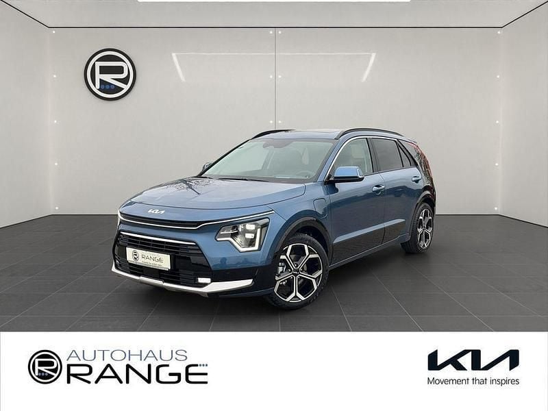 Mineralblau metallic Gebraucht 2025 Kia Niro Spirit SUV | 42.950 € (Teuer) - Bild 1/4