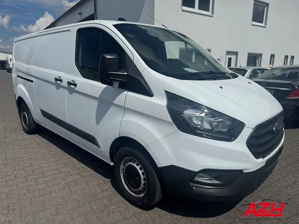 Gebraucht Ford Transit Custom Trend 105 PS (77 kW) 2022 Frostweiß Van