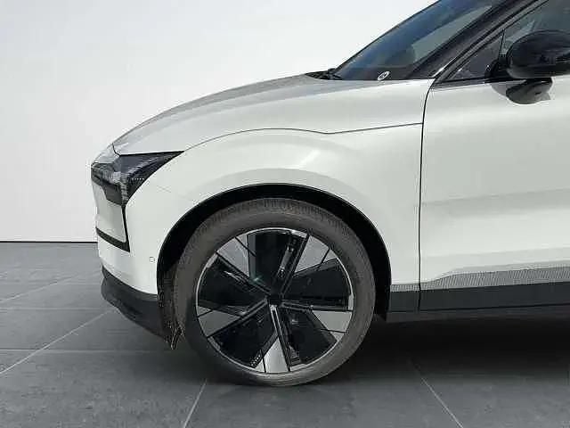 Używany Volvo EX30 Performance 314 kW (428 KM) 2024 Biały SUV
