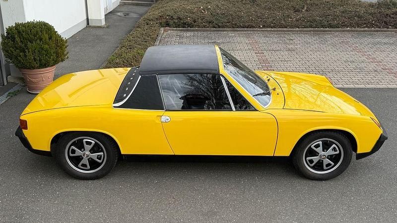 Second-hand Porsche 914 101 CP (74 kW) 1973 Galben Cabrio