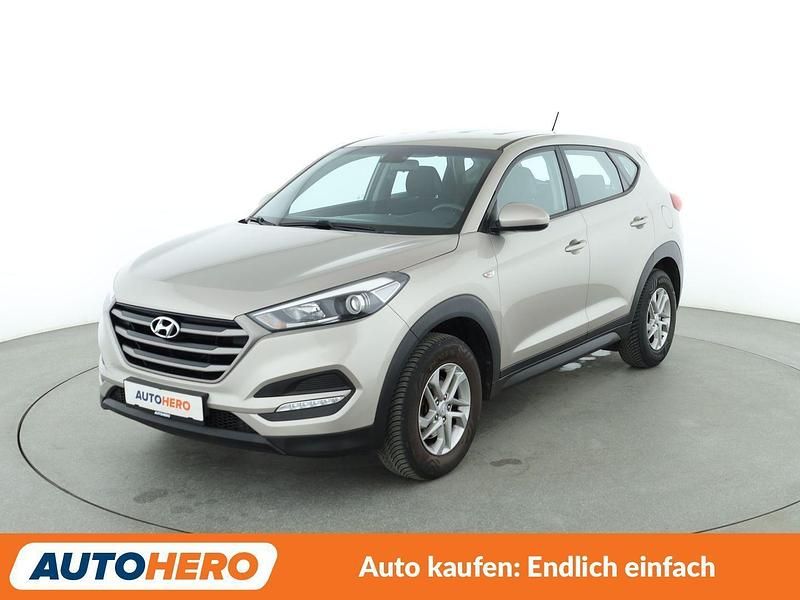 Weiß Gebraucht 2016 Hyundai Tucson Classic SUV | 13.430 € (Fairer Preis) - Bild 1/3