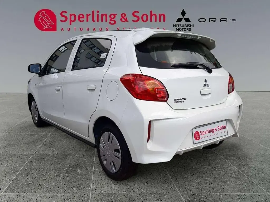 Gebraucht Mitsubishi Space Star Select 71 PS (52 kW) 2024 Islandweiss Kleinwagen