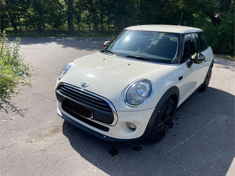 Weiß Gebraucht 2016 Mini Metropolitan Kleinwagen | 12.900 € - Bild 1/4
