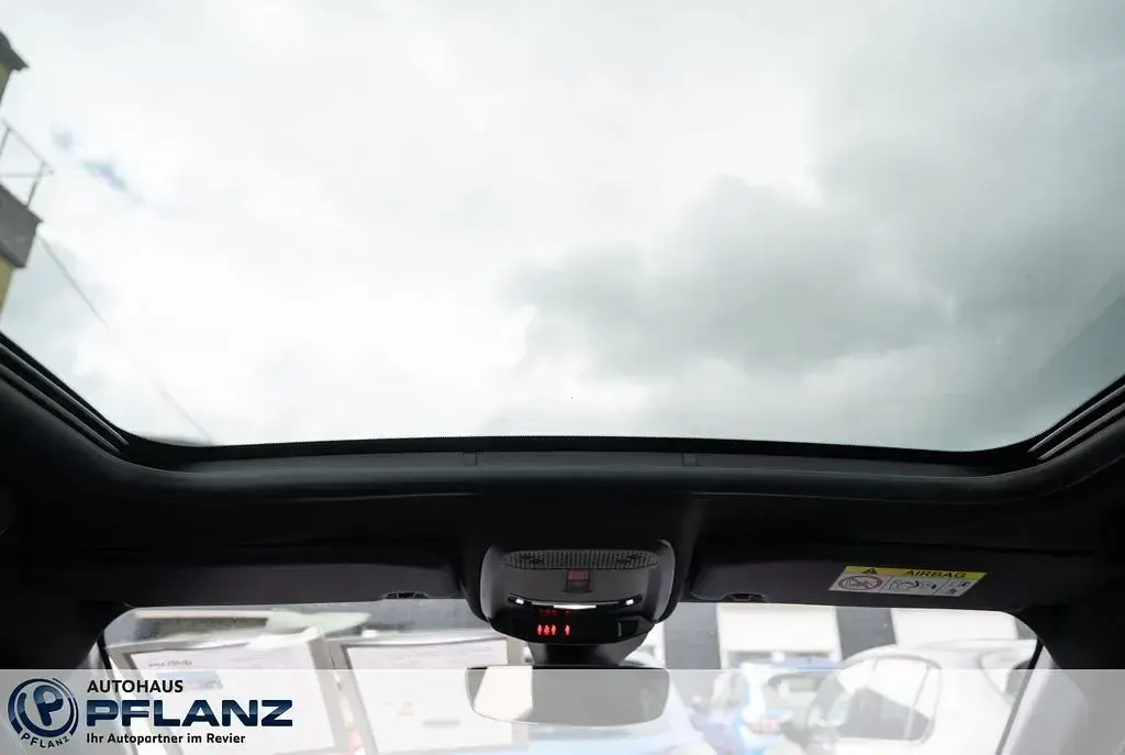 Gebraucht Peugeot e-208 GT 100 kW (136 PS) 2022 Blau Kleinwagen