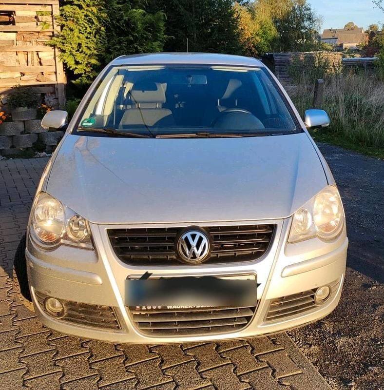 Gebraucht VW Polo 54 PS (39 kW) 2006 Silber Kleinwagen