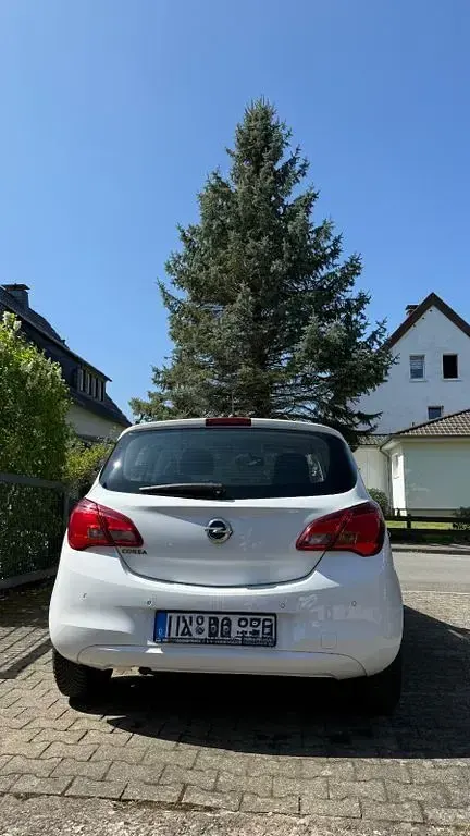 Gebraucht Opel Corsa Active 69 PS (50 kW) 2017 Weiß Kleinwagen