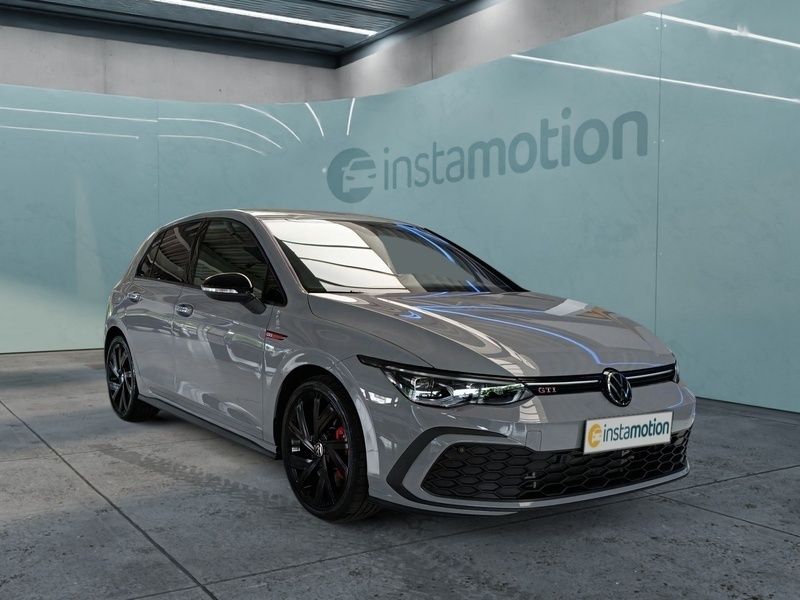 Grau Gebraucht 2024 VW Golf VIII GTI Limousine | 34.219 € (Fairer Preis) - Bild 1/4