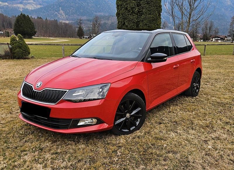 Gebraucht Skoda Fabia Style 105 PS (77 kW) 2015 Rot Kleinwagen