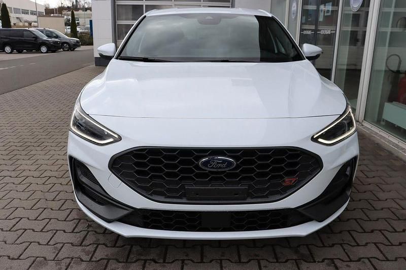 Gebraucht Ford Focus ST 280 PS (205 kW) 2025 Weiß Limousine