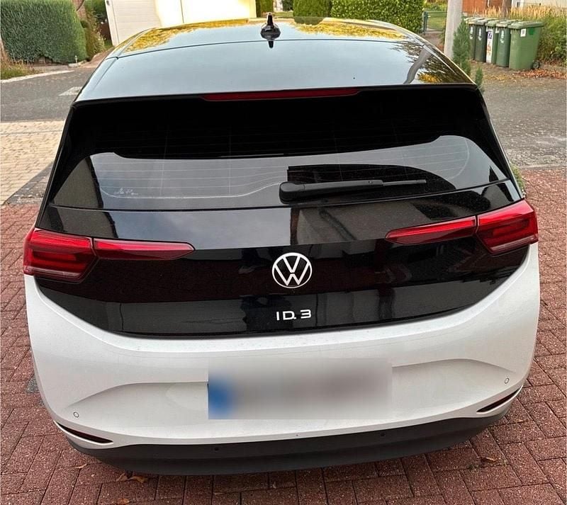 Gebraucht VW ID.3 Pro 106 kW (145 PS) 2021 Weiß Kleinwagen