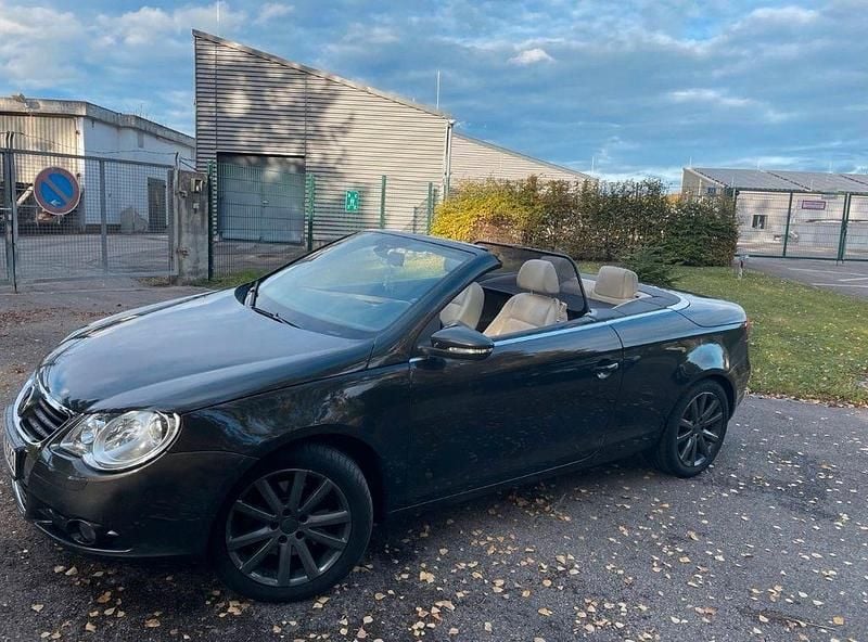 Braun Gebraucht 2008 VW Eos Cabrio | 6.200 € (Fairer Preis) - Bild 1/4
