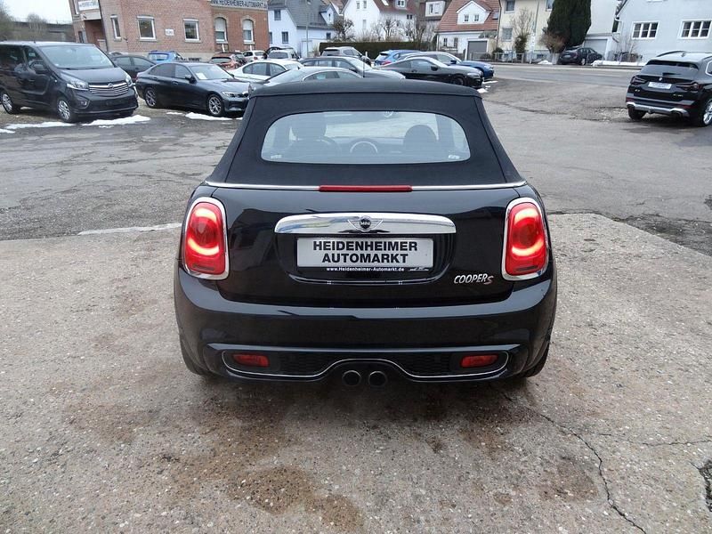 Gebraucht Mini Cooper S Cabriolet 192 PS (141 kW) 2017 Schwarz Cabrio