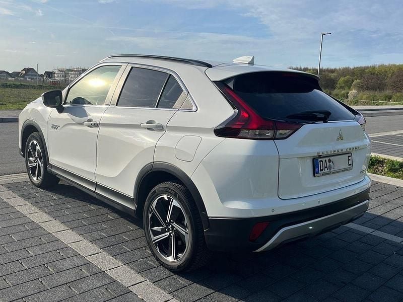 Gebraucht Mitsubishi Eclipse Cross Plus 188 PS (138 kW) 2022 Weiß SUV