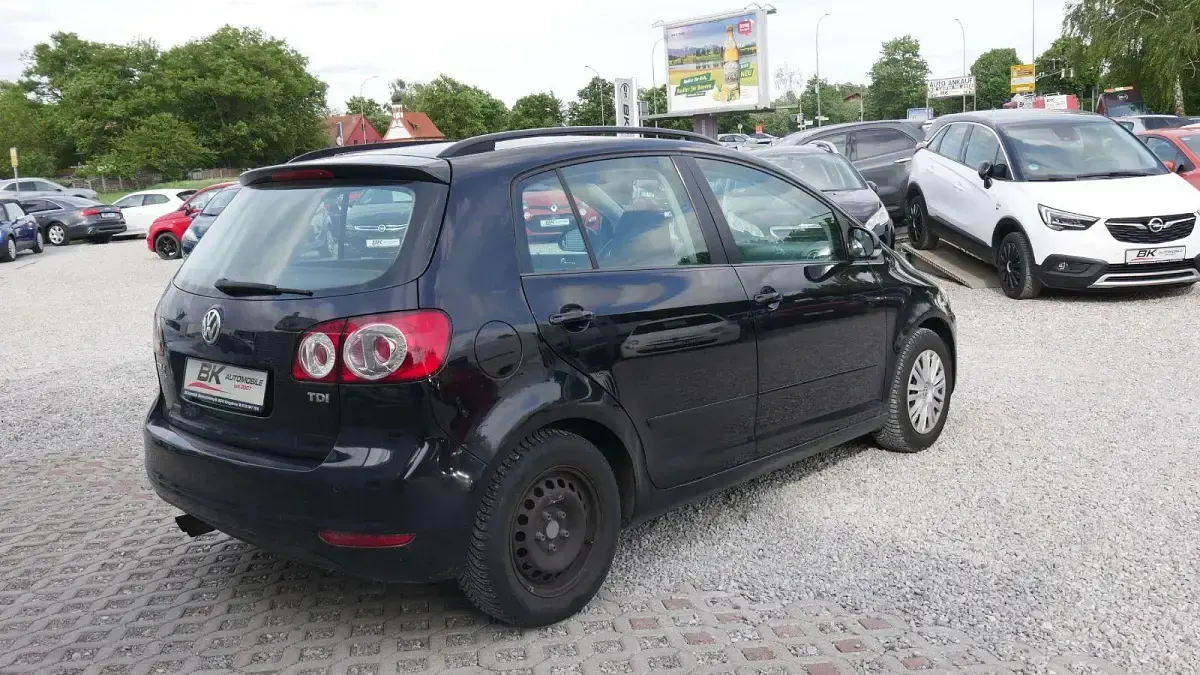 Gebraucht VW Golf VI 110 PS (80 kW) 2009 Deep black perleffekt Kleinwagen