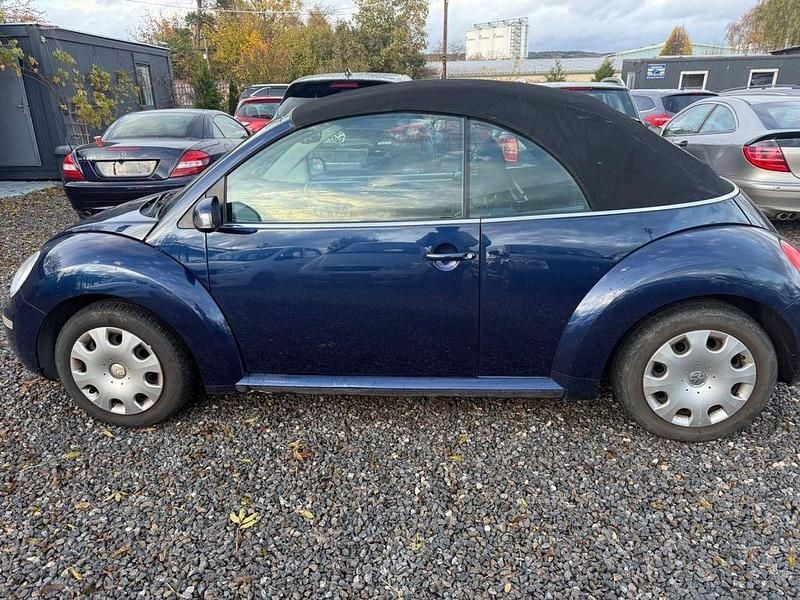 Gebraucht VW New Beetle Cabriolet Highline 102 PS (75 kW) 2006 Blau Cabrio