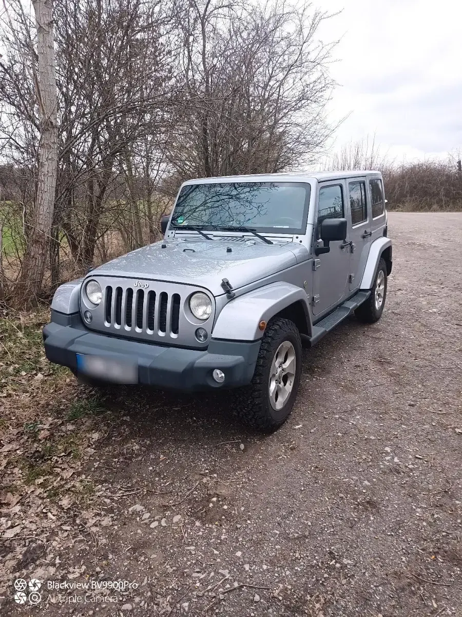Gebraucht Jeep Wrangler Sahara 200 PS (147 kW) 2014 Grau SUV