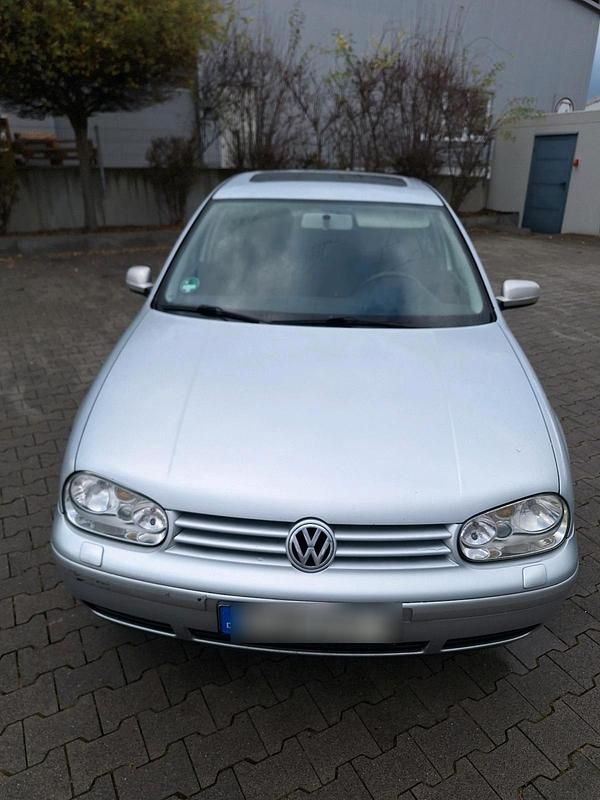 Silber Gebraucht 2001 VW Golf IV Limousine | 2.000 € (Fairer Preis) - Bild 1/4
