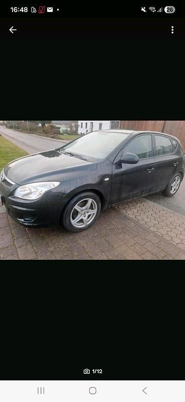 Schwarz Gebraucht 2007 Hyundai i30 Kleinwagen | 2.200 € (Fairer Preis) - Bild 1/4