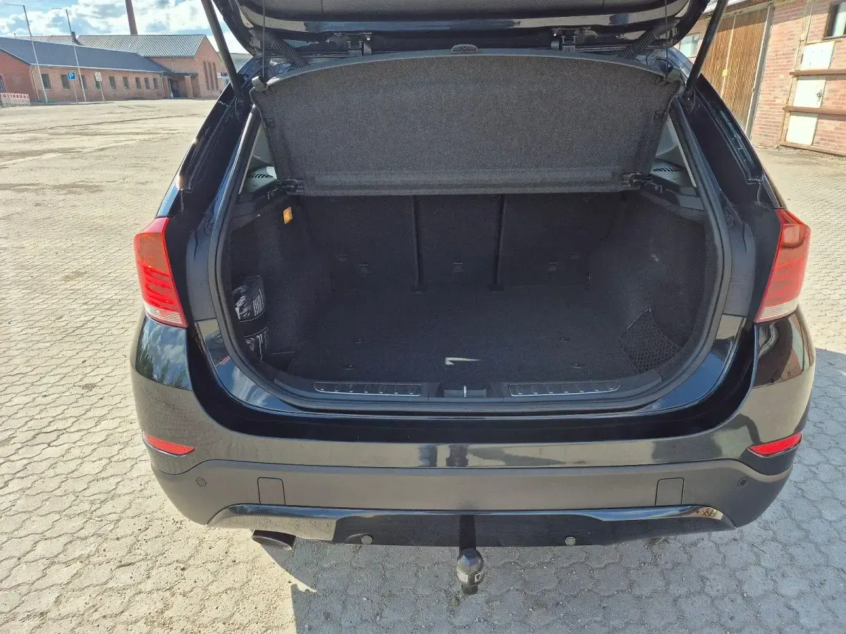 Używany BMW X1 Shadowline 143 KM (105 kW) 2014 Czarny SUV