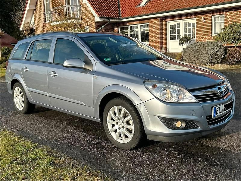 Grau Gebraucht 2008 Opel Astra Kombi | 1.000 € (Superpreis) - Bild 1/4