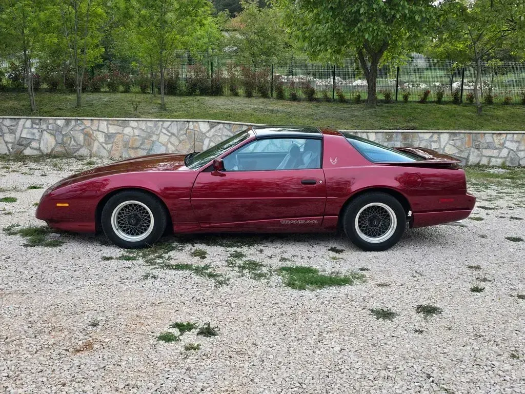 Gebraucht Pontiac Trans Am 209 PS (153 kW) 1991 Rot